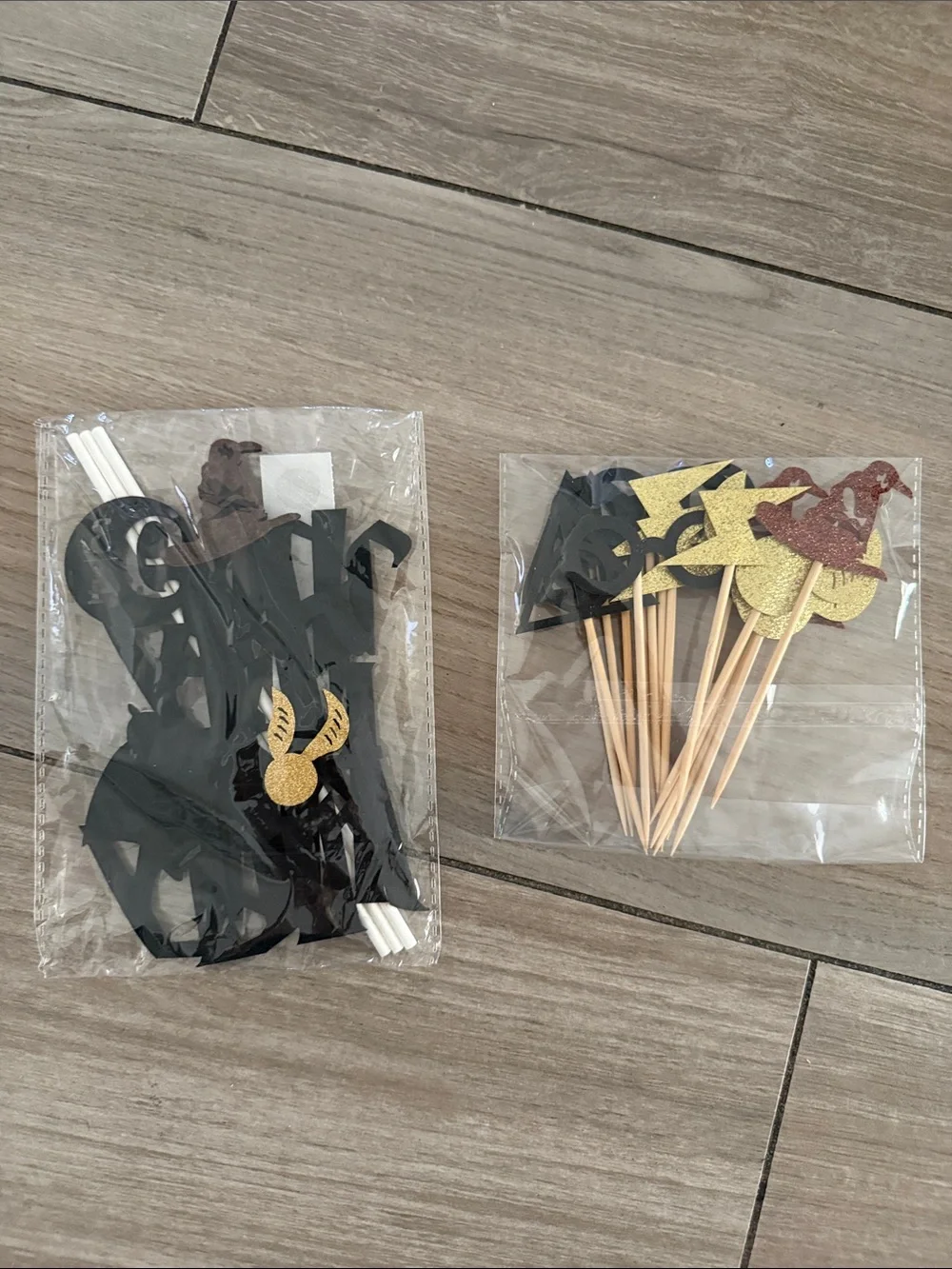 Harry Potter Themed Birthday Supplies - cake topper and cupcake toppers